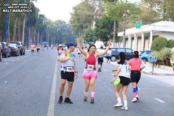 BINH DUONG NEW CITY HALF MARATHON 2024 - Ảnh #1755867