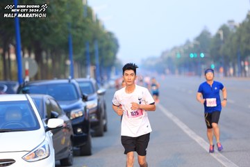 BINH DUONG NEW CITY HALF MARATHON 2024 - Ảnh #1739819