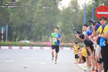 BINH DUONG NEW CITY HALF MARATHON 2024 - Ảnh #1736368