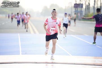 BINH DUONG NEW CITY HALF MARATHON 2024 - Ảnh #1757160