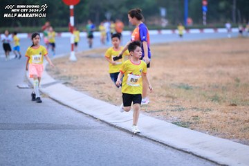 BINH DUONG NEW CITY HALF MARATHON 2024 - Ảnh #1726448