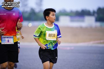 BINH DUONG NEW CITY HALF MARATHON 2024 - Ảnh #1725257