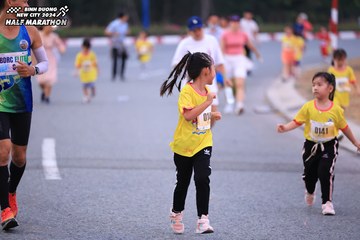 BINH DUONG NEW CITY HALF MARATHON 2024 - Ảnh #1727040