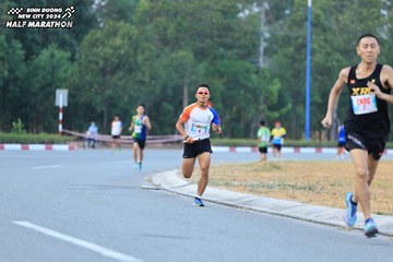 BINH DUONG NEW CITY HALF MARATHON 2024 - Ảnh #1735699