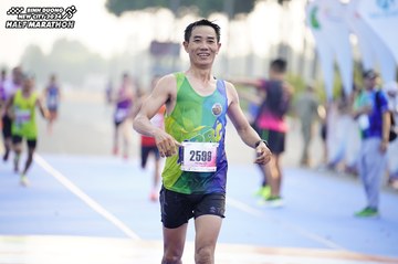 BINH DUONG NEW CITY HALF MARATHON 2024 - Ảnh #1757639