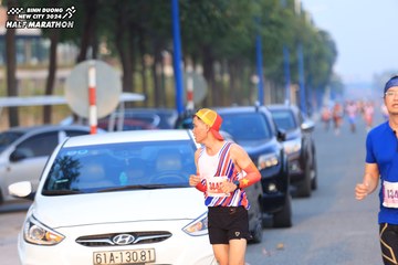 BINH DUONG NEW CITY HALF MARATHON 2024 - Ảnh #1739828