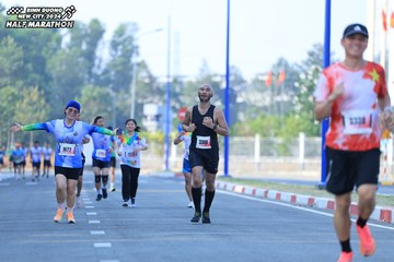 BINH DUONG NEW CITY HALF MARATHON 2024 - Ảnh #1768023