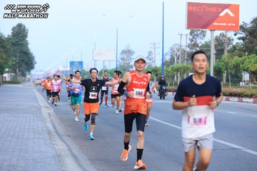 BINH DUONG NEW CITY HALF MARATHON 2024 - Ảnh #1770837