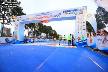 BINH DUONG NEW CITY HALF MARATHON 2024 - Ảnh #1729503