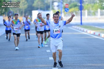 BINH DUONG NEW CITY HALF MARATHON 2024 - Ảnh #1770808