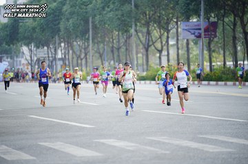 BINH DUONG NEW CITY HALF MARATHON 2024 - Ảnh #1729769