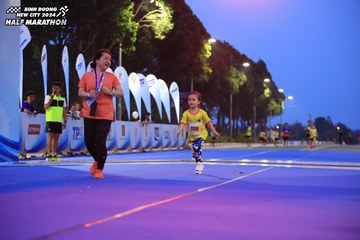 BINH DUONG NEW CITY HALF MARATHON 2024 - Ảnh #1729339