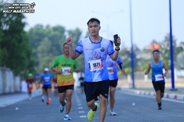 BINH DUONG NEW CITY HALF MARATHON 2024 - Ảnh #1763809