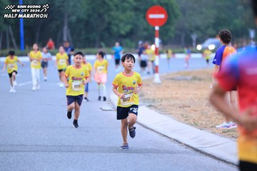 BINH DUONG NEW CITY HALF MARATHON 2024 - Ảnh #1726433