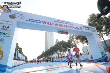BINH DUONG NEW CITY HALF MARATHON 2024 - Ảnh #1821068
