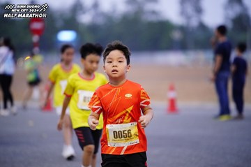BINH DUONG NEW CITY HALF MARATHON 2024 - Ảnh #1725522