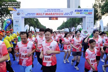 BINH DUONG NEW CITY HALF MARATHON 2024 - Ảnh #1770528