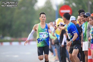 BINH DUONG NEW CITY HALF MARATHON 2024 - Ảnh #1736878