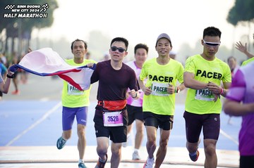 BINH DUONG NEW CITY HALF MARATHON 2024 - Ảnh #1762500