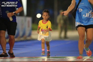 BINH DUONG NEW CITY HALF MARATHON 2024 - Ảnh #1728750