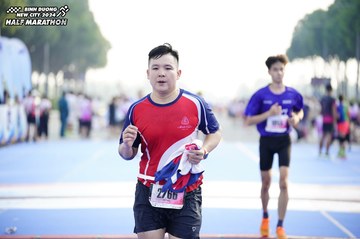 BINH DUONG NEW CITY HALF MARATHON 2024 - Ảnh #1760218