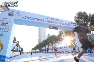 BINH DUONG NEW CITY HALF MARATHON 2024 - Ảnh #1819657
