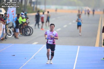 BINH DUONG NEW CITY HALF MARATHON 2024 - Ảnh #1740525