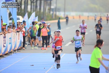 BINH DUONG NEW CITY HALF MARATHON 2024 - Ảnh #1739679