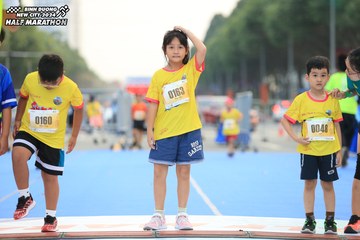 BINH DUONG NEW CITY HALF MARATHON 2024 - Ảnh #1727351