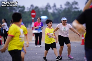 BINH DUONG NEW CITY HALF MARATHON 2024 - Ảnh #1725563