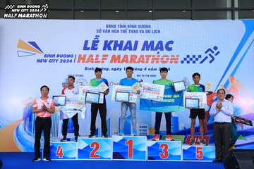 BINH DUONG NEW CITY HALF MARATHON 2024 - Ảnh #1790695