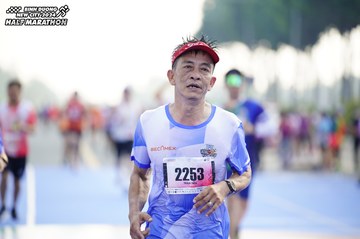 BINH DUONG NEW CITY HALF MARATHON 2024 - Ảnh #1760305