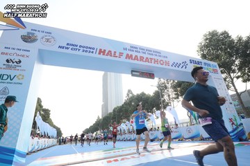 BINH DUONG NEW CITY HALF MARATHON 2024 - Ảnh #1821793