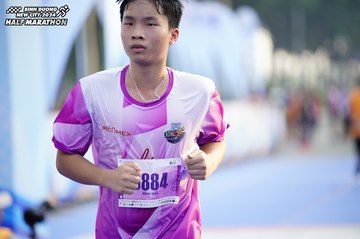 BINH DUONG NEW CITY HALF MARATHON 2024 - Ảnh #1763218