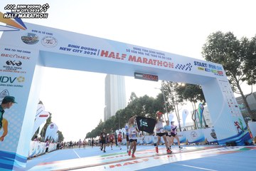 BINH DUONG NEW CITY HALF MARATHON 2024 - Ảnh #1820445