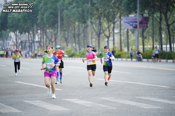 BINH DUONG NEW CITY HALF MARATHON 2024 - Ảnh #1729819