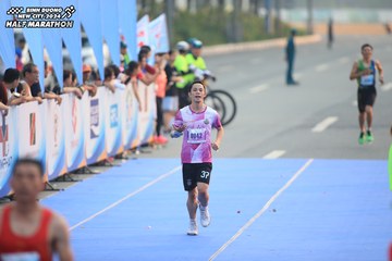 BINH DUONG NEW CITY HALF MARATHON 2024 - Ảnh #1739065