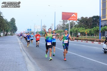 BINH DUONG NEW CITY HALF MARATHON 2024 - Ảnh #1771986