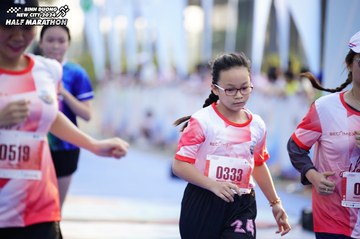 BINH DUONG NEW CITY HALF MARATHON 2024 - Ảnh #1763371
