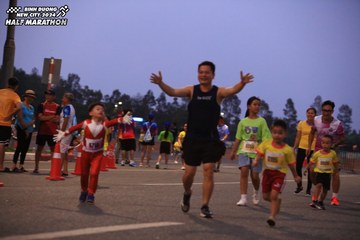 BINH DUONG NEW CITY HALF MARATHON 2024 - Ảnh #1728461