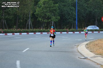 BINH DUONG NEW CITY HALF MARATHON 2024 - Ảnh #1734514
