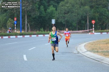 BINH DUONG NEW CITY HALF MARATHON 2024 - Ảnh #1735026