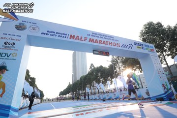 BINH DUONG NEW CITY HALF MARATHON 2024 - Ảnh #1820137