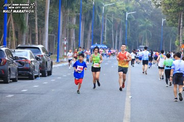 BINH DUONG NEW CITY HALF MARATHON 2024 - Ảnh #1755957