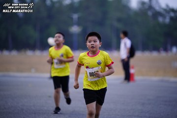 BINH DUONG NEW CITY HALF MARATHON 2024 - Ảnh #1725161