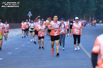 BINH DUONG NEW CITY HALF MARATHON 2024 - Ảnh #1750812