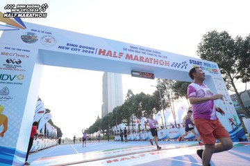 BINH DUONG NEW CITY HALF MARATHON 2024 - Ảnh #1819546