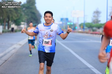 BINH DUONG NEW CITY HALF MARATHON 2024 - Ảnh #1769187