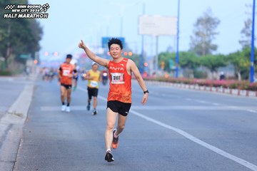 BINH DUONG NEW CITY HALF MARATHON 2024 - Ảnh #1766614