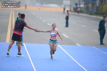 BINH DUONG NEW CITY HALF MARATHON 2024 - Ảnh #1738796